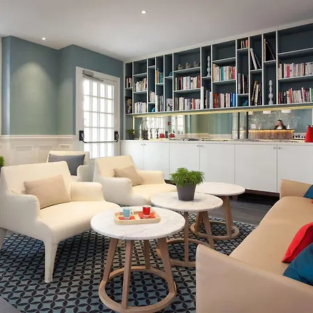 Hotell Des 3 Poussins Paris