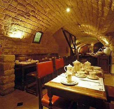 Hotell Amarante Beau Manoir 3*