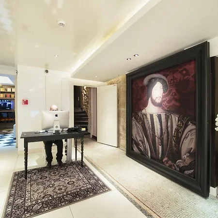 Le Clos De Notre Dame Paris