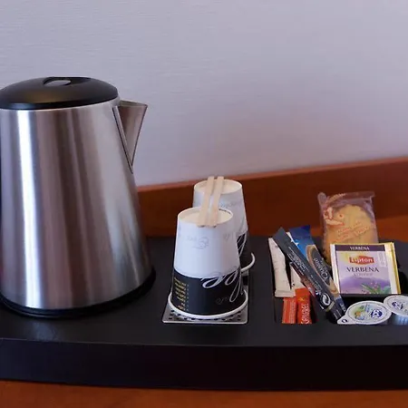 Hotel Alyss Saphir Cambronne Eiffel Parigi