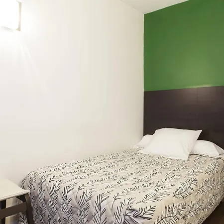 Hotel Le Myosotis Paris