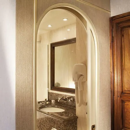 Left Bank Saint Germain 3* Paris