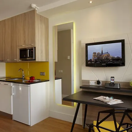 Citadines Tour Eiffel Апарт-отель