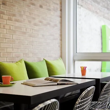 Ibis Styles Buttes Chaumont 3* Παρίσι