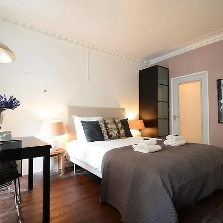 Short Group Temple Serviced Appartement *