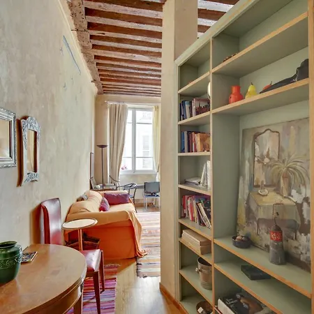 Apartamento Marais-rue Des Rosiers Id 24