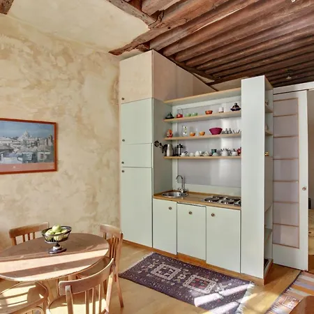 Apartamento Marais-rue Des Rosiers Id 24 París