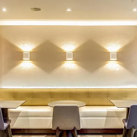 Mercure Arc De Triomphe Etoile 4* Paris