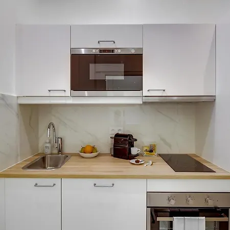 Sweett - Messine Apartament *