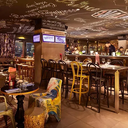 Mama Shelter East Hotel 2*
