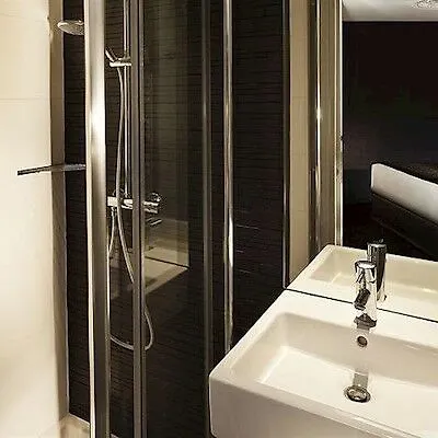 First Tour Eiffel Otel Paris