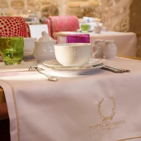 Académie Saint Germain 4*