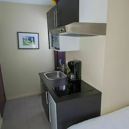 Montmartre Hotel 2*