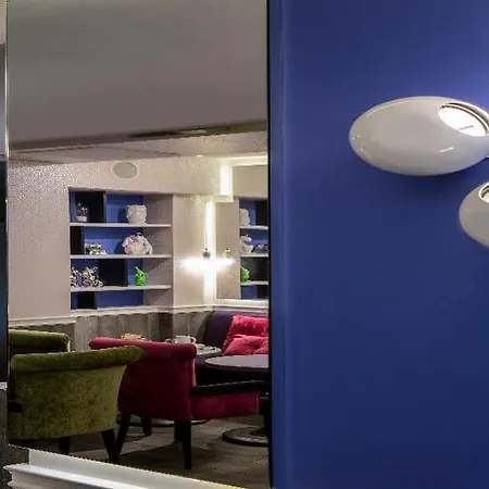Antin Trinité Hotel 3*