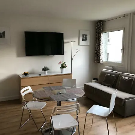 Tour Eiffel Rent * Paris