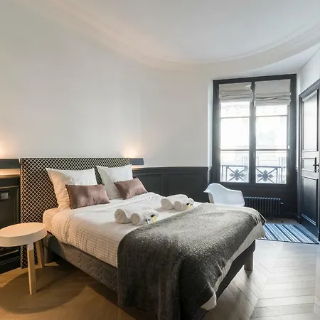 Luxury In Saint-germain Apartment