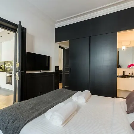 Luxury In Saint-germain Apartment Paris