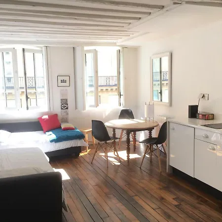Chez Vous St Honoré Apartamento *