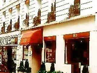 Lumieres Montmartre Szálloda Párizs