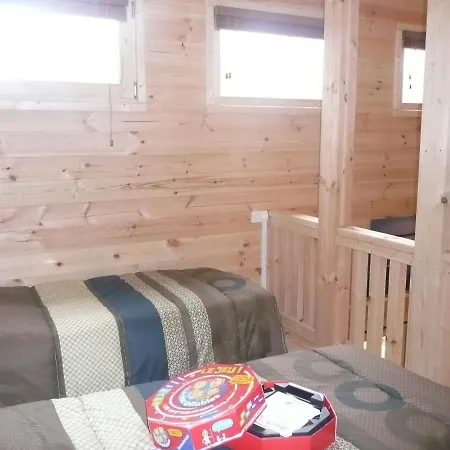 Camping Du Vivier Aux Carpes Campsite Paris