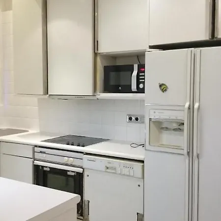 图雷弗切香普塞里森酒店 巴黎