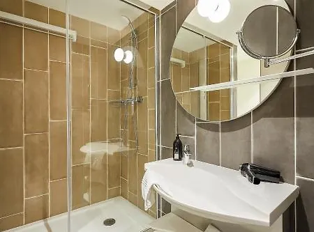 Adagio Nation Aparthotel Paris