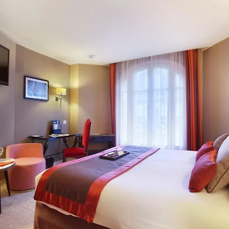 Trianon Rive Gauche 4*