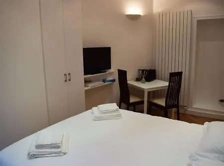 Bed & Breakfast Square Paris