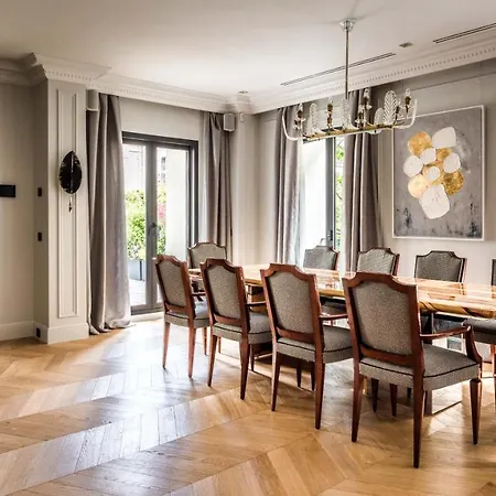 Maison Montespan Hotel